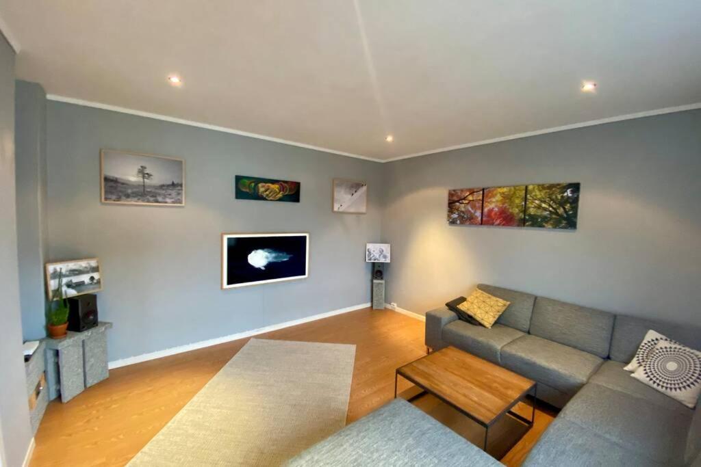 Nice And Central Apartment In Quiet Area Alesund Ngoại thất bức ảnh